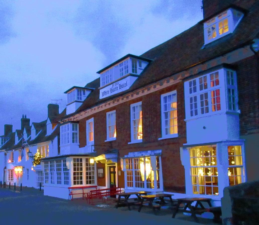 Burnham-on-Crouch Ye Olde White Harte Hotel מראה חיצוני תמונה